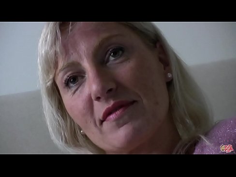 ❤️ Mama pe care am futut-o cu toții ... Doamnă, purtați-vă frumos! at ro.pornoxlxx.ru ❌️